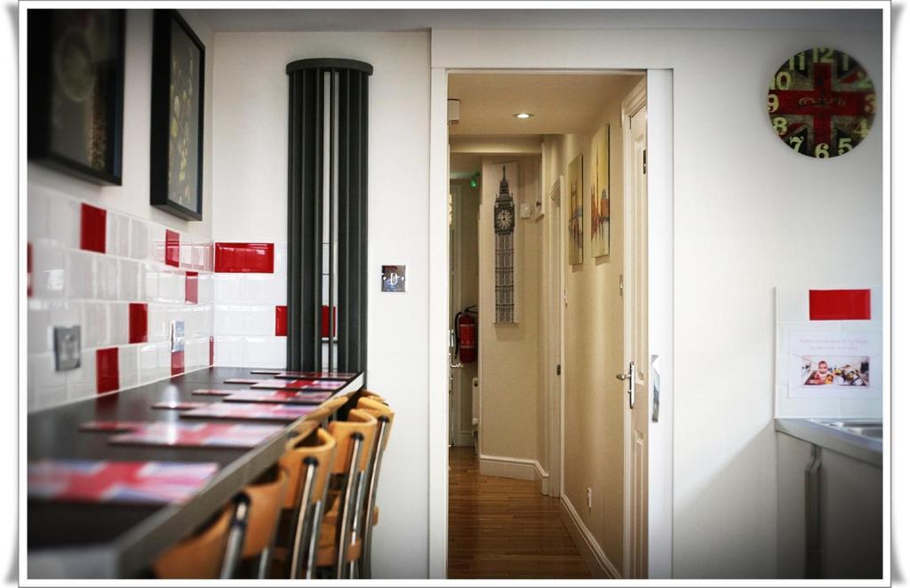 London Malvern Road Rooms To Let Ruang foto