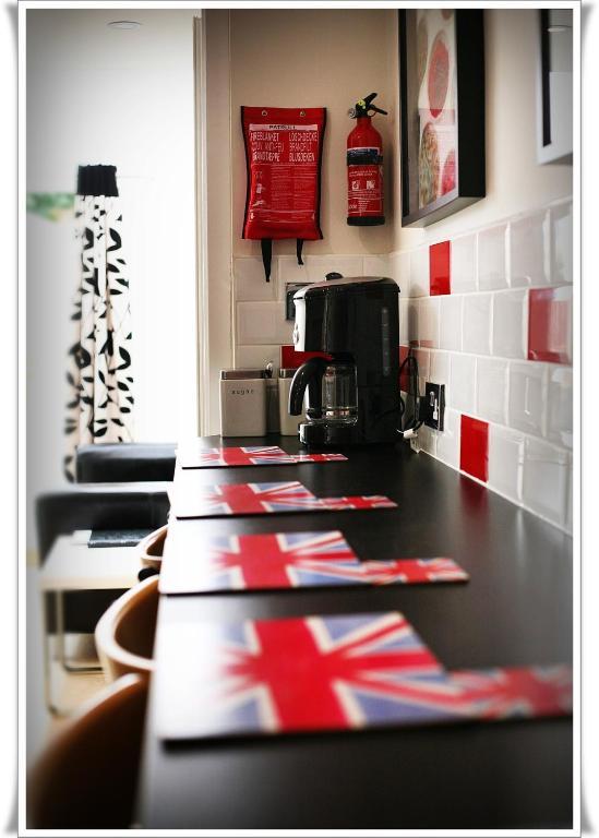 London Malvern Road Rooms To Let Ruang foto