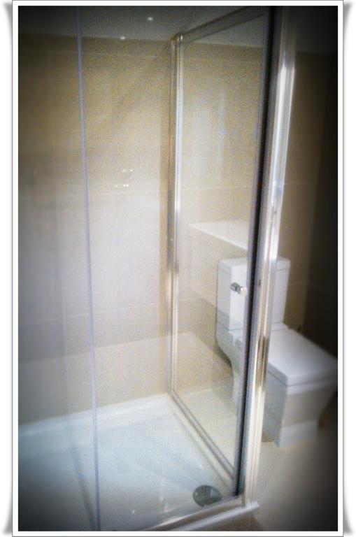 London Malvern Road Rooms To Let Ruang foto